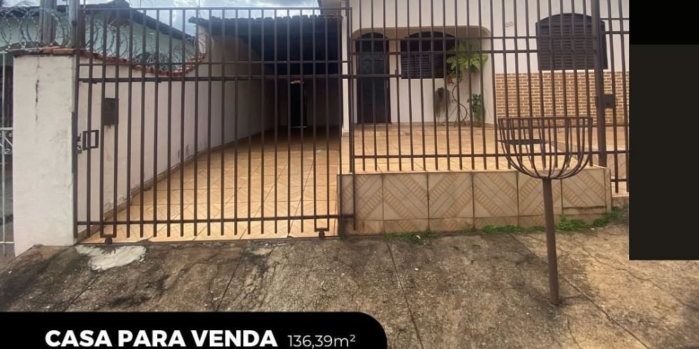 8B8F2428-5943-49B5-8DE1-A80C4853DB91