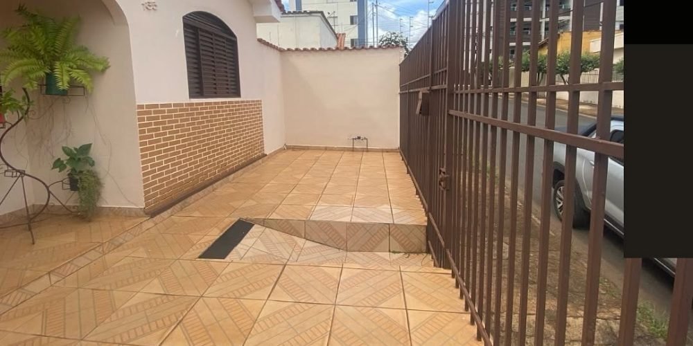 C55E47F3-EC5D-4B5D-AD2C-2EE580228D16