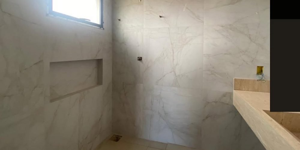 FC4F2057-108E-438A-BCA2-09BDB5A93EC0